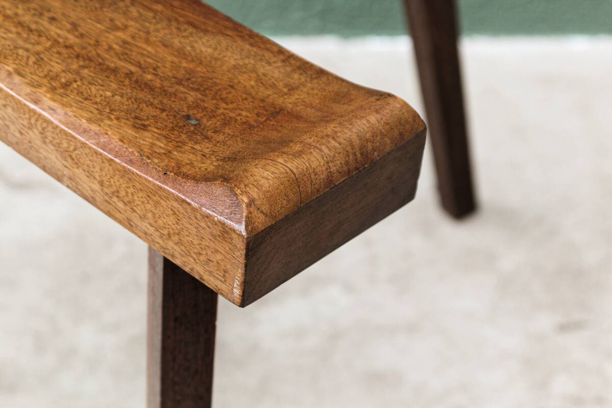 Modernist tripod chair