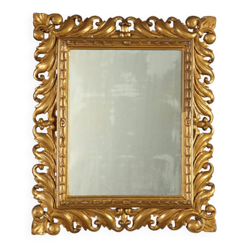 Miroir éclectique ancien en bois sculpté et doré, Italie, XXe siècle