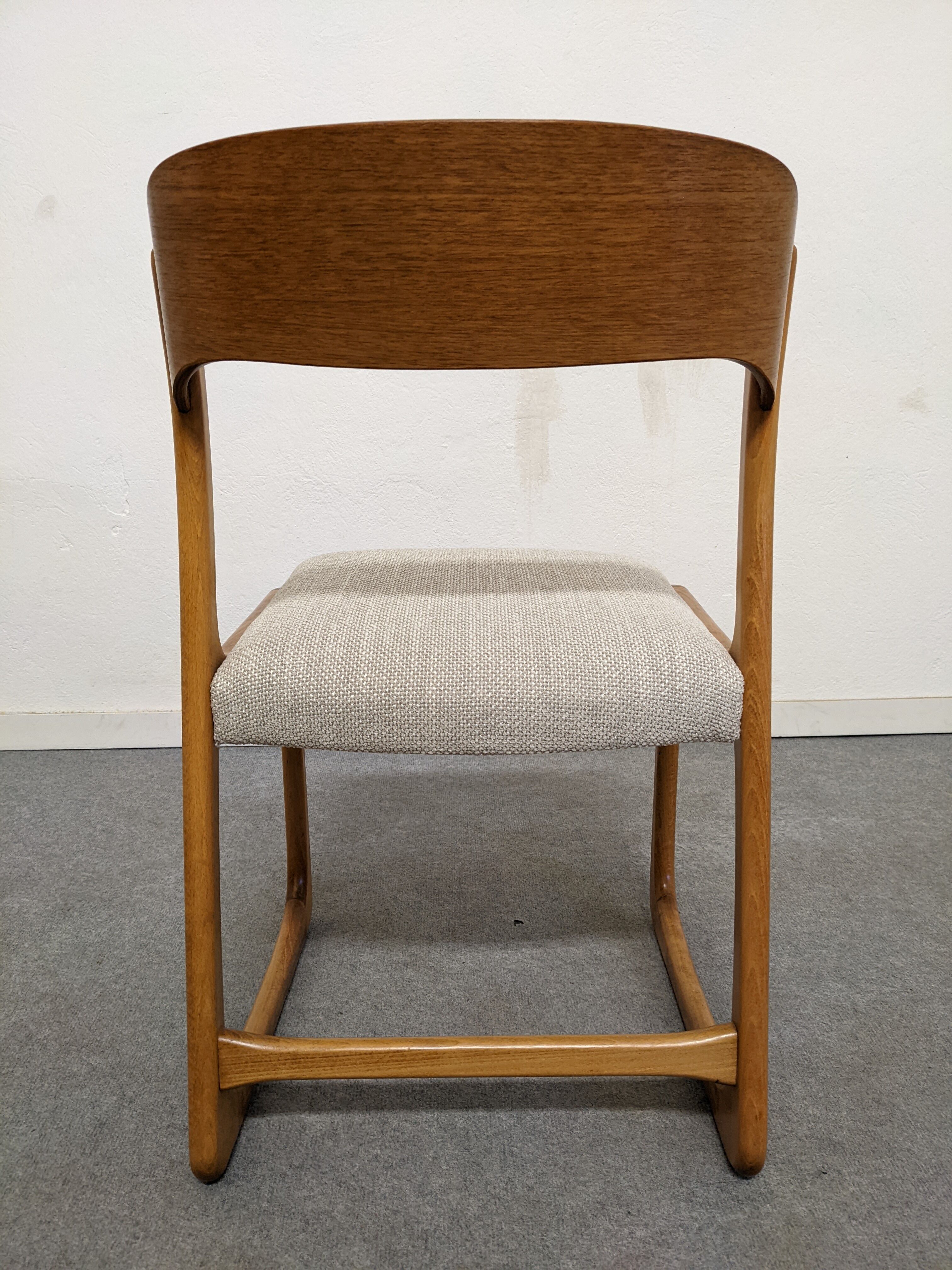 Series of 6 Baumann sleigh chairs from the 60s/70s