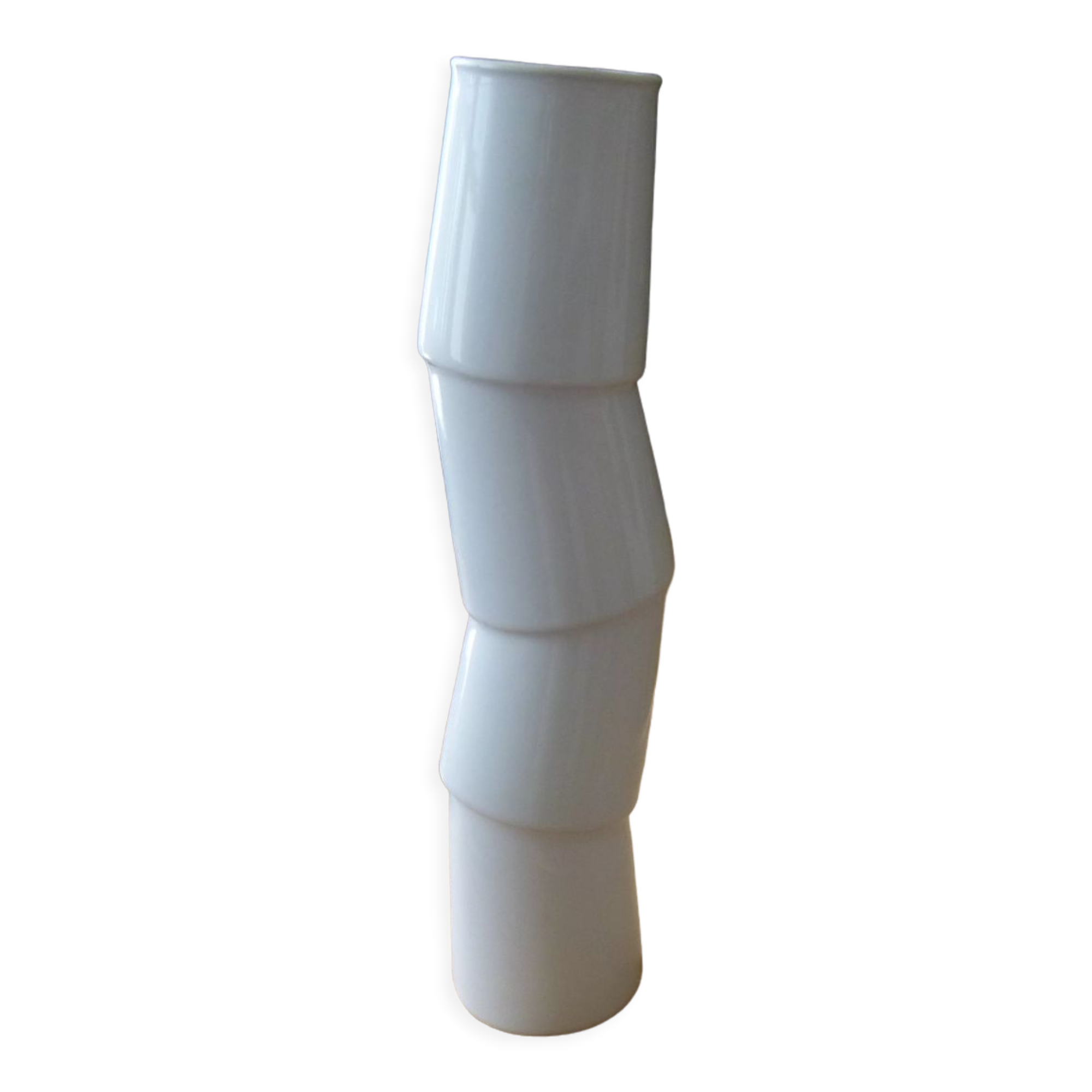 Vase Pil'Up Valérie Windeck en porcelaine de Limoges