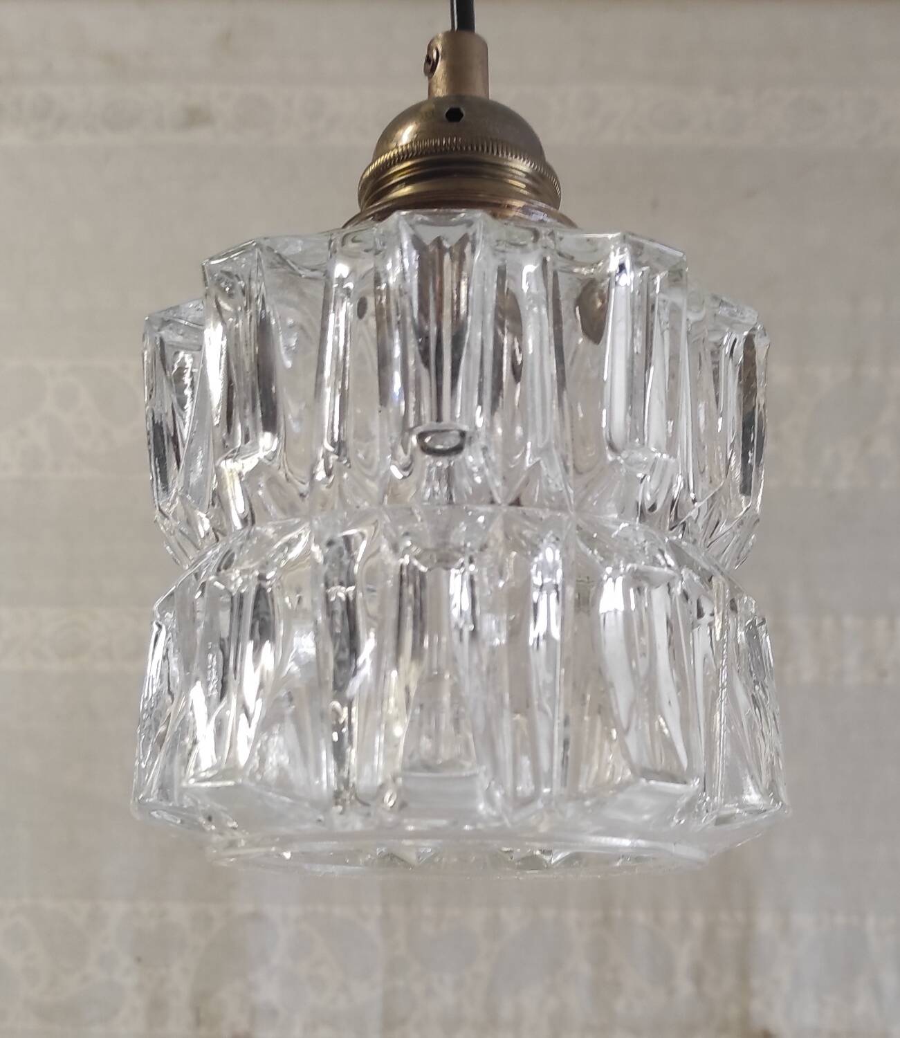 Vintage globe table lamp in glass - mid 20th century