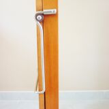 Valet de chambre en bois, signé Fratelli Reguitti, années 60, sur roulettes