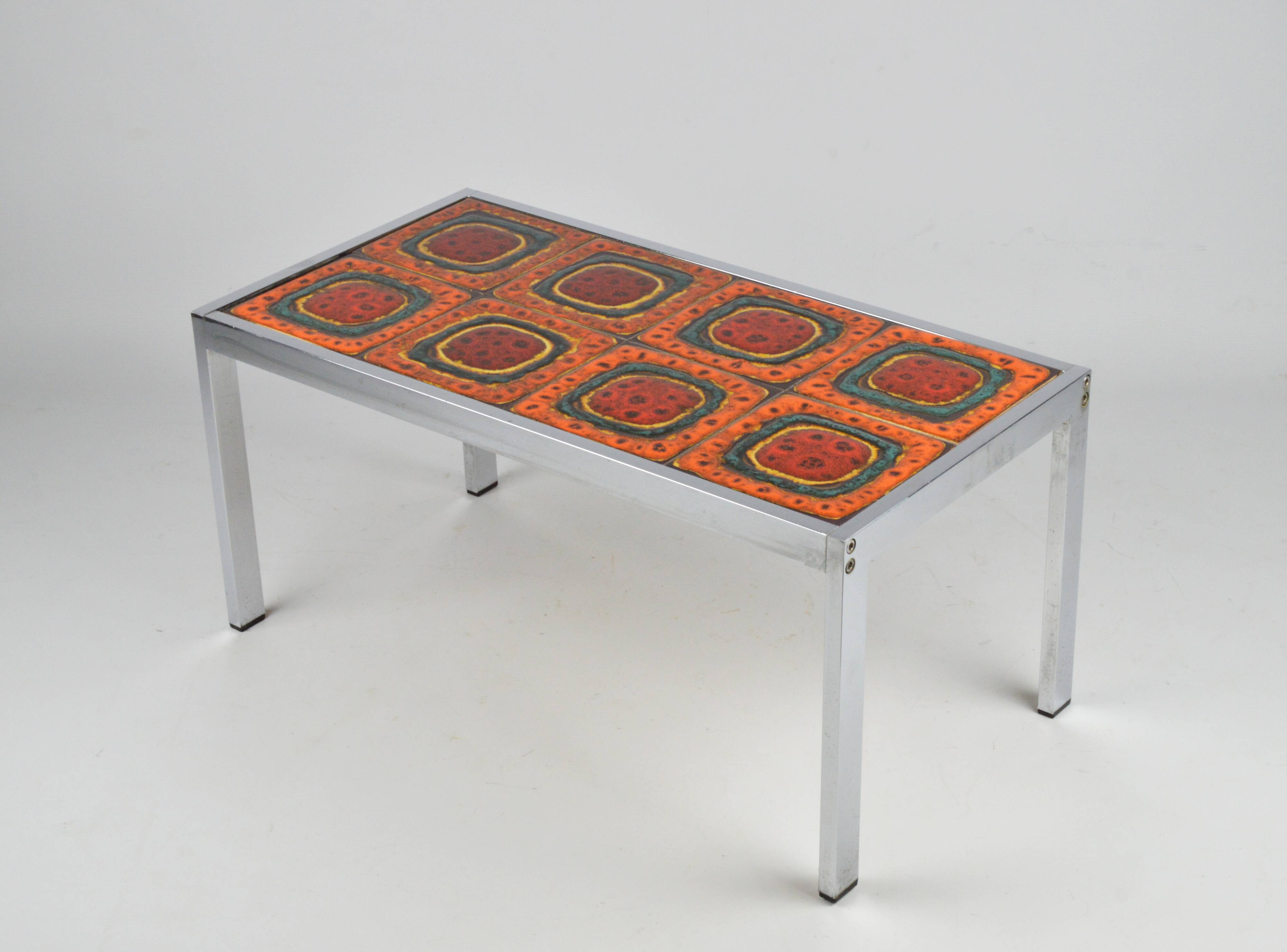 Table d'appoint en céramique, années 1970