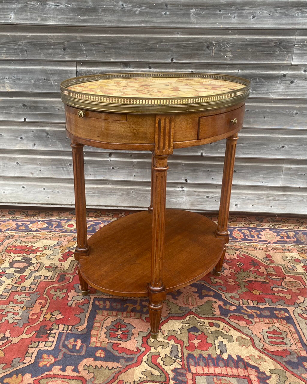 Table de salon en acajou de style louis xvi xix eme siècle