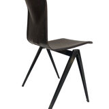 Pagholz Galvanitas S22 stackable school chair