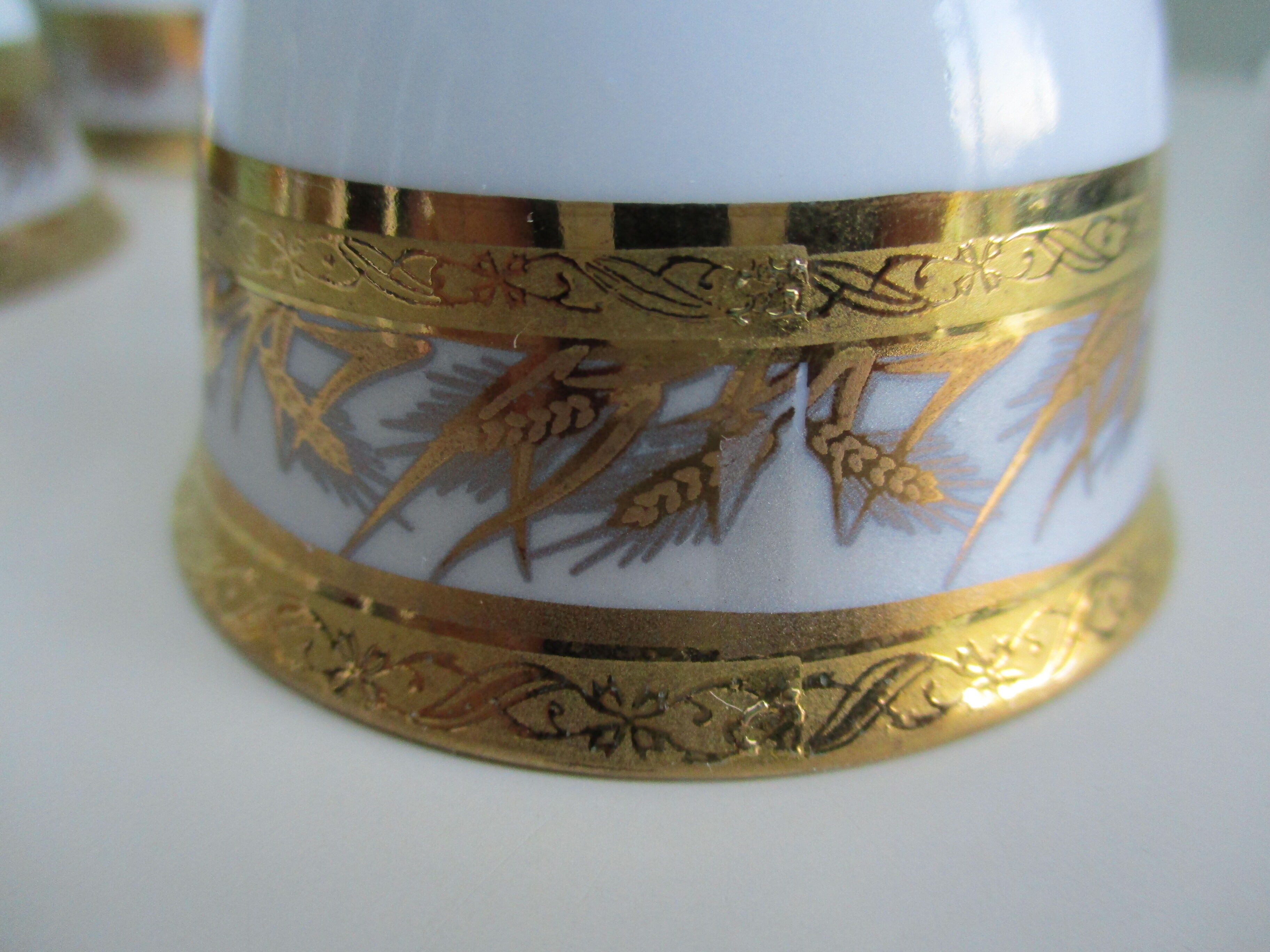 4 mini china bowls china bin gobous gold collection