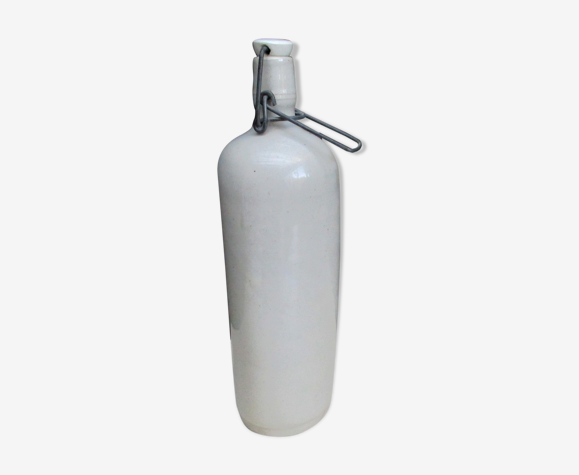 Bouteille en grès