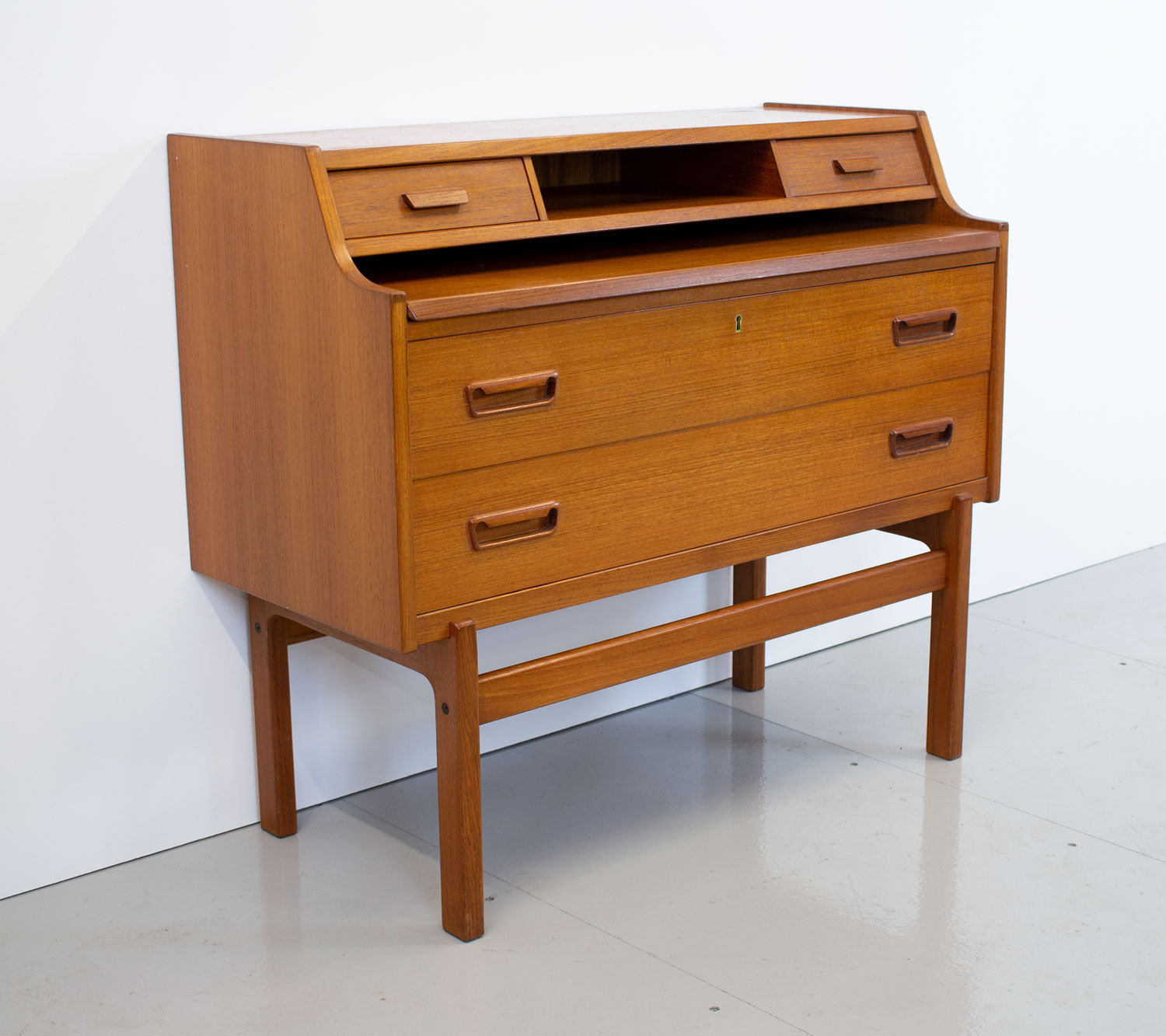 Bureau par Arne Wahl Iversen, années 1960