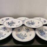 Assiette creuse en céramique de Sarreguemines , modèle Flore en bleu vendu à l'unité