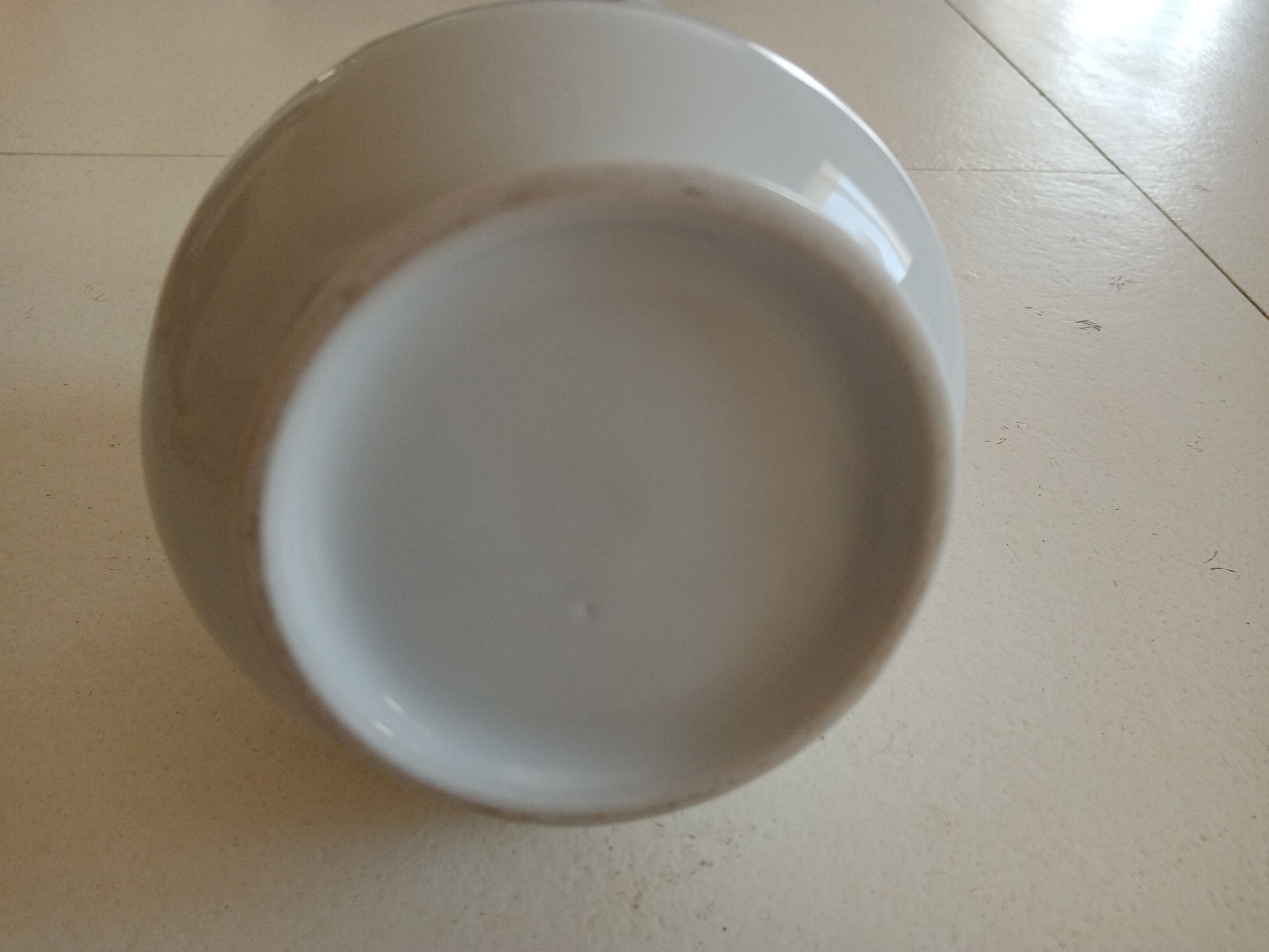 White porcelain sugar