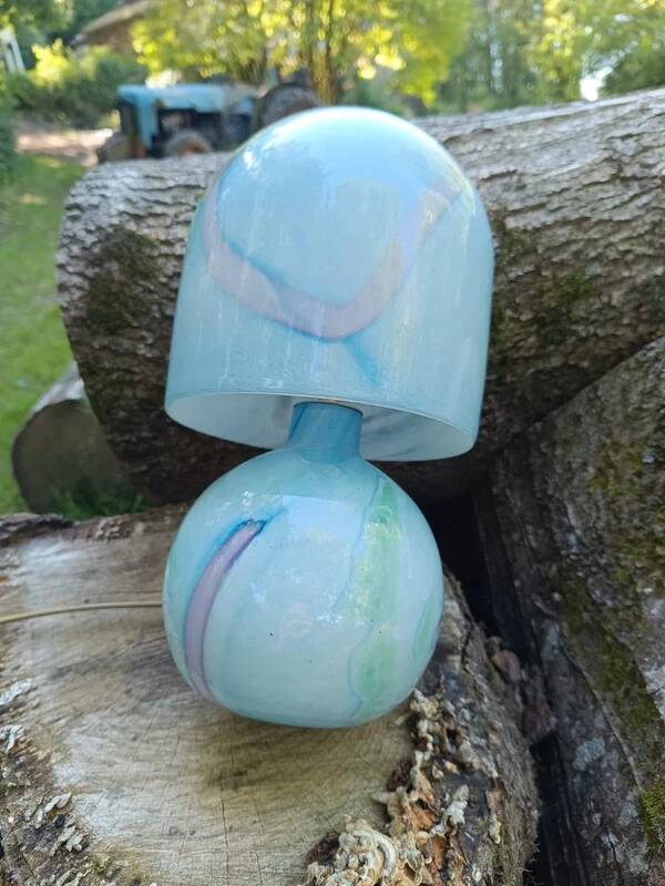 Lampe champignon en verre bleu, années 60