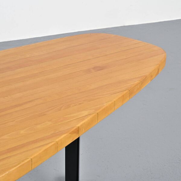 Table forme libre, Charlotte Perriand pour Les Arcs, circa 1986