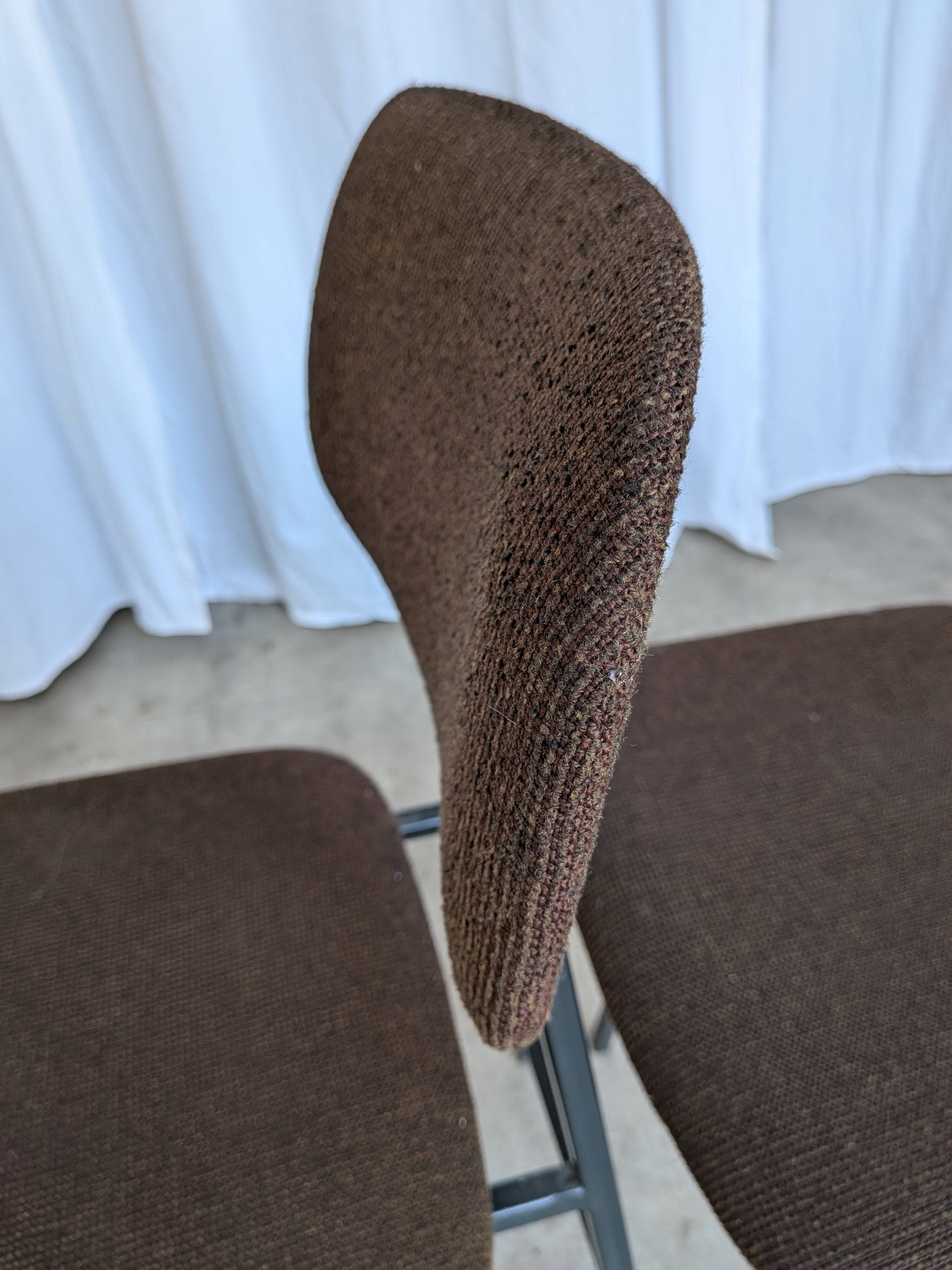 Chaises de salle à manger STOL Kamnik vintage (ensemble de 4) : tissu marron rétro des années 1970
