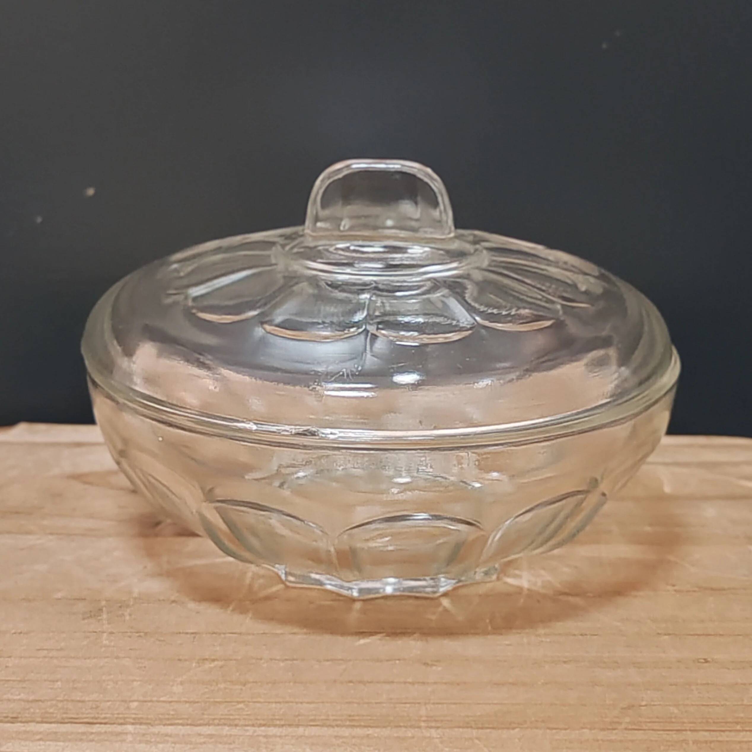 Sugar bowl