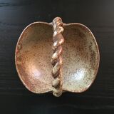 Empty stoneware basket pocket