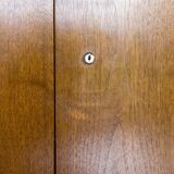 Minimalist sideboard