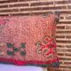 Magnifique coussin Kilim berbère vintage du Maroc