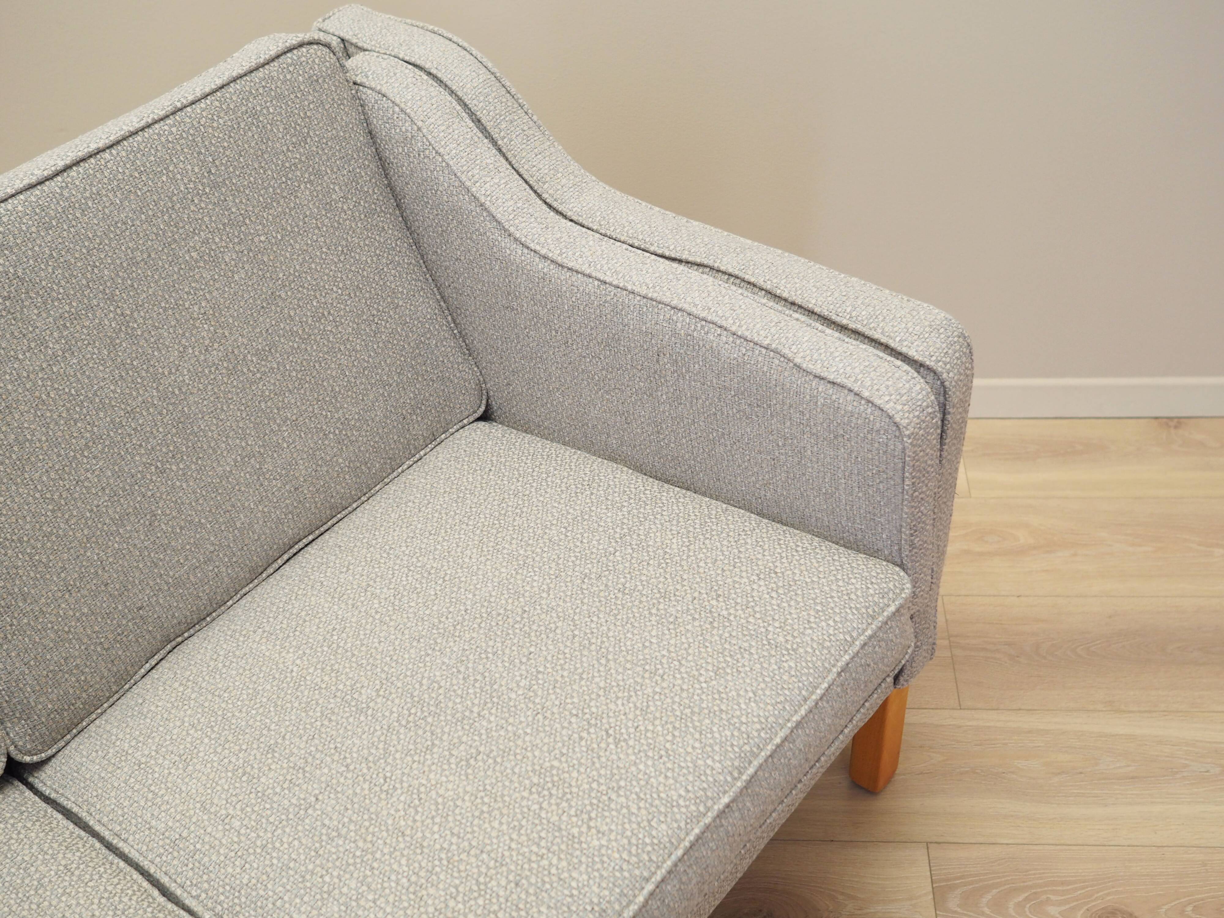 Canapé en hêtre, design danois, années 1970, production : Danemark