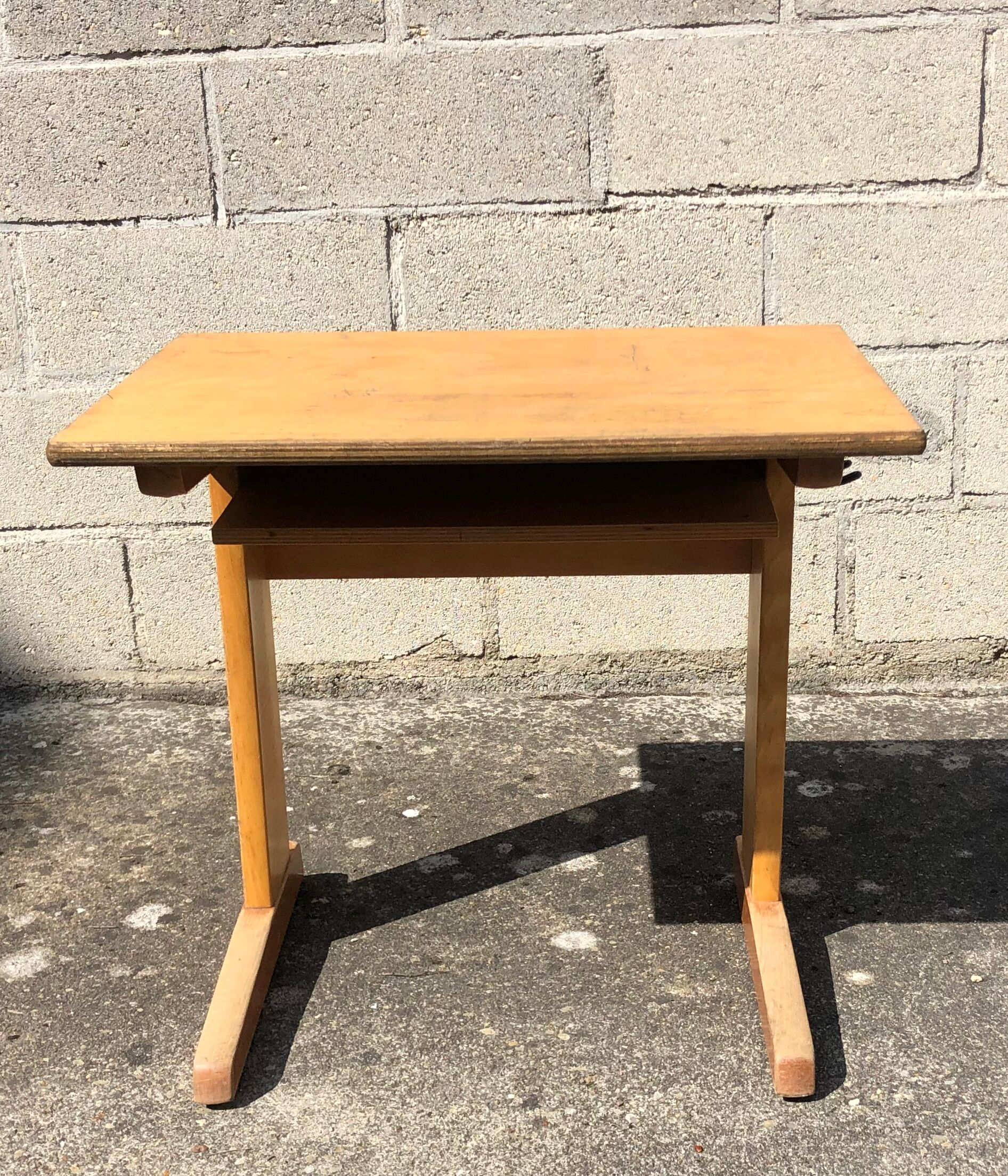 Bureau vintage enfant Casala avec chaise