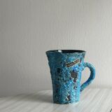 Pichet en céramique bleue émaillée