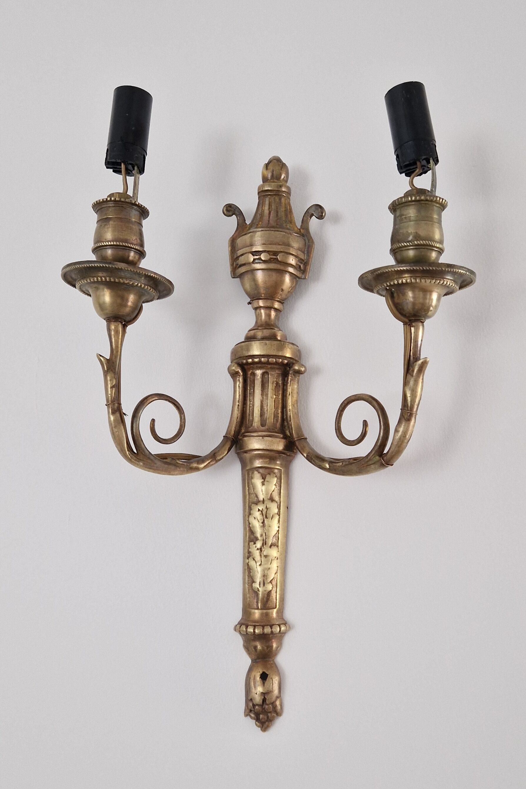 Applique bronze style Louis XVI