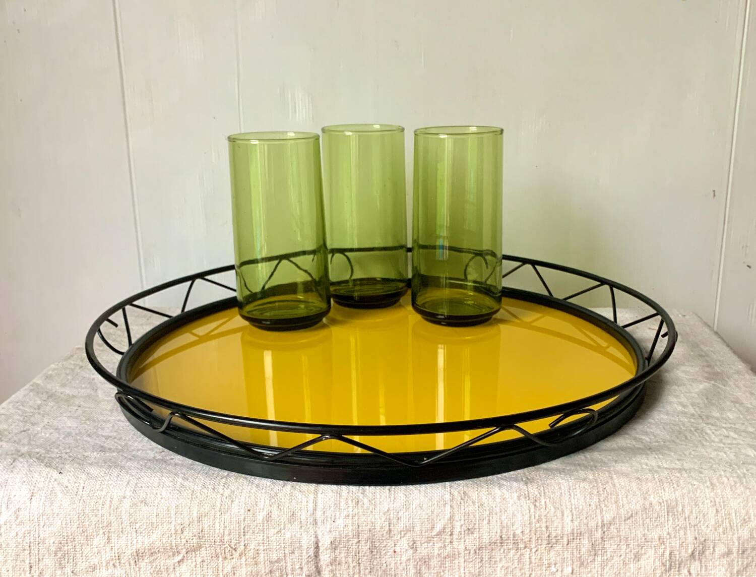 Yellow glass tray 1960 Plastofix