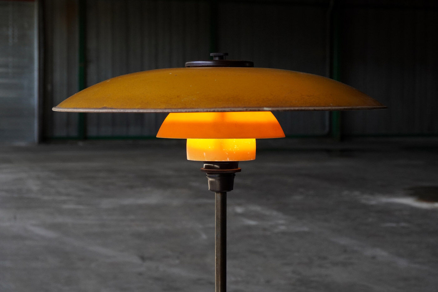 Table lamp model PH 3.5/2 by Poul Henningsen for Louis Poulsen, 1930s