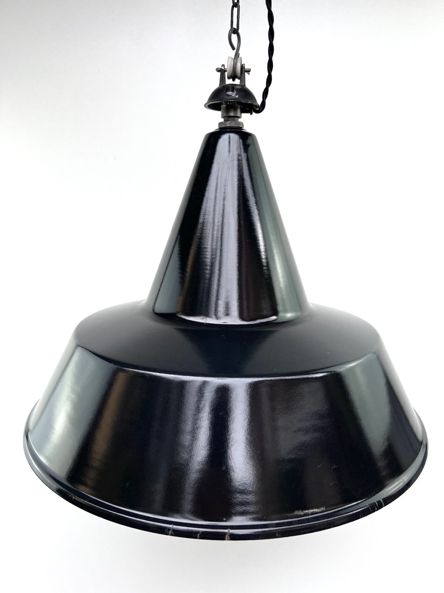 Hanging lamp 1980