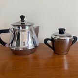 Teapot and copper sugar pot