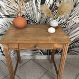 Small desk