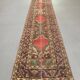 Tapis tribal vintage en laine, turc, étroit, en détresse, 397x63 cm