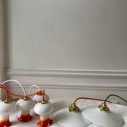 Pair of orange opaline tulips gradient white thread 70s