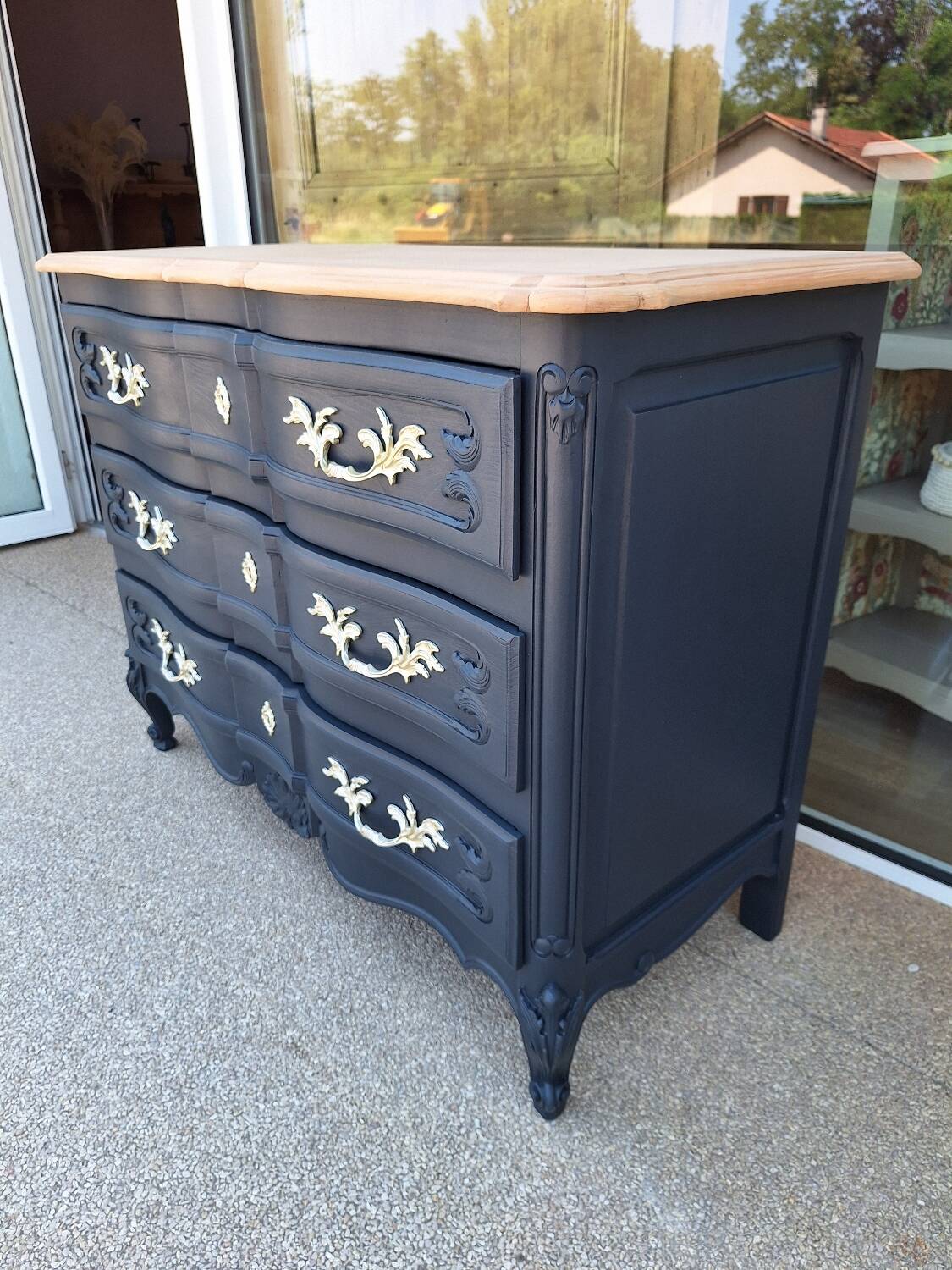 Regency chest of drawers