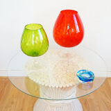 Table low round and white vintage rattan bamboo