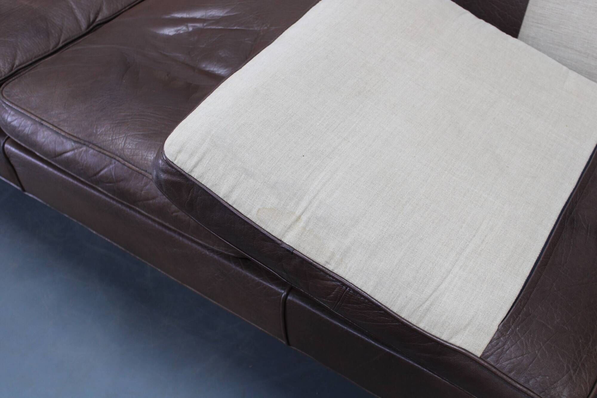 Danish mid-century three-seat brown leather sofa, 1970s