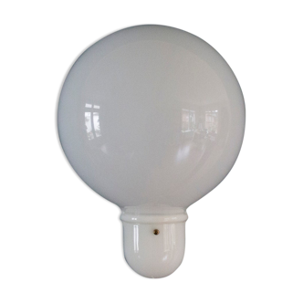 Space age perspex balloon wall lamp, white wall sconce, mushroom, acrylic vintage lighting