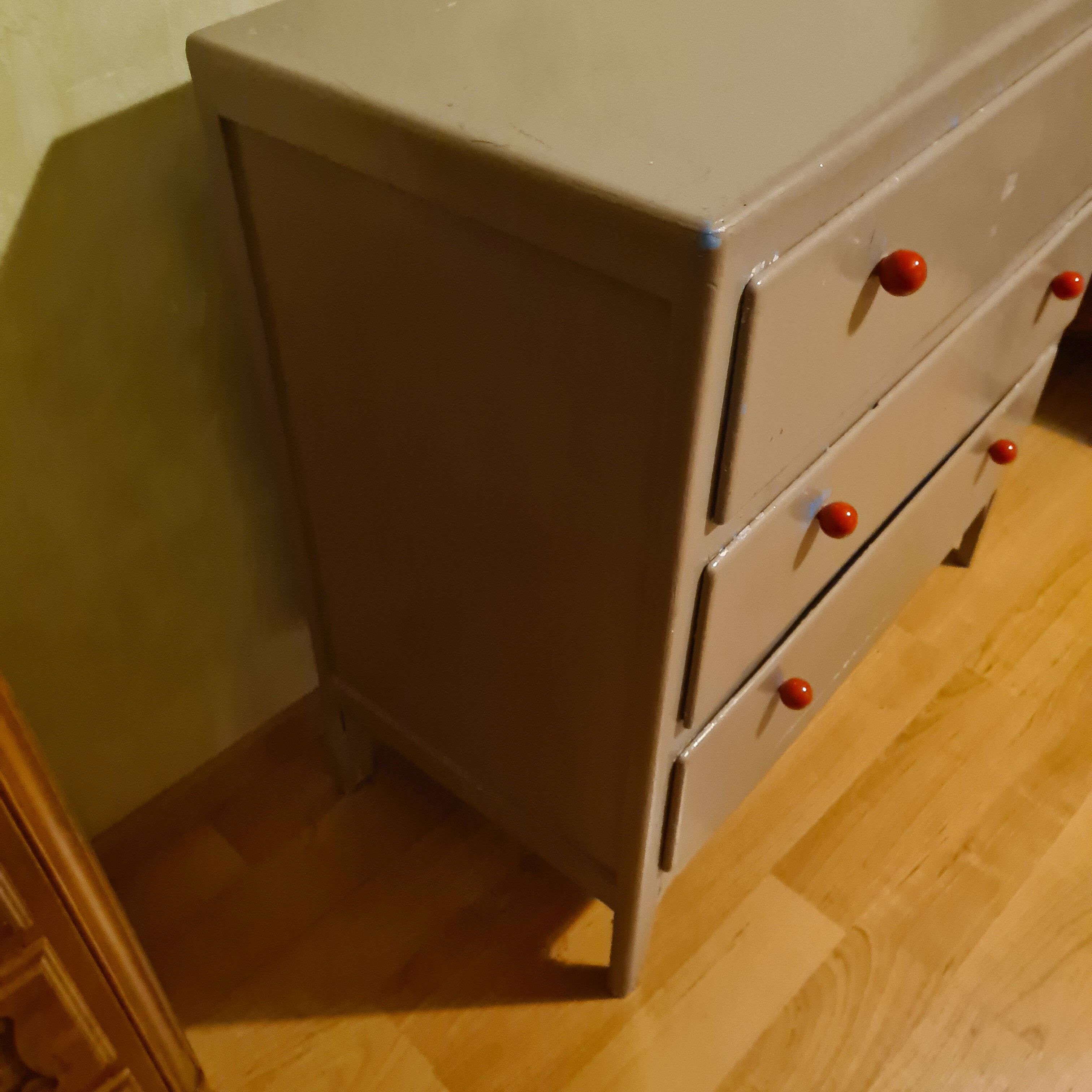 50s chest of drawers