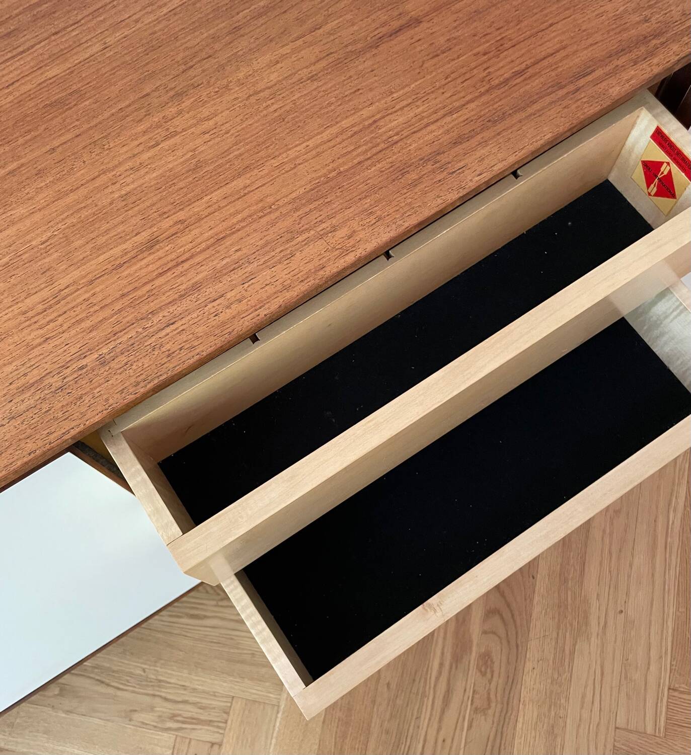 Florence Knoll Sideboard from 1946 by Knoll International