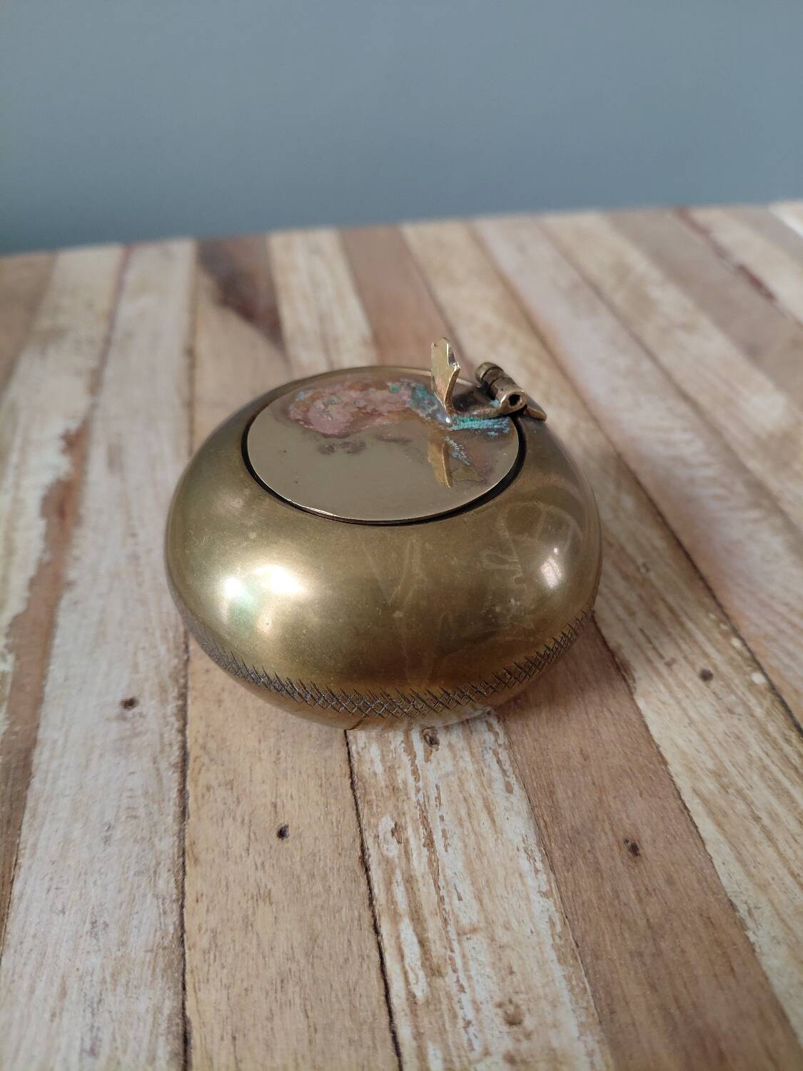 Antique brass pocket ashtray