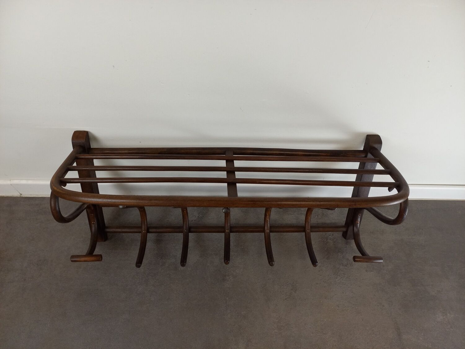 Fischel wall coat rack