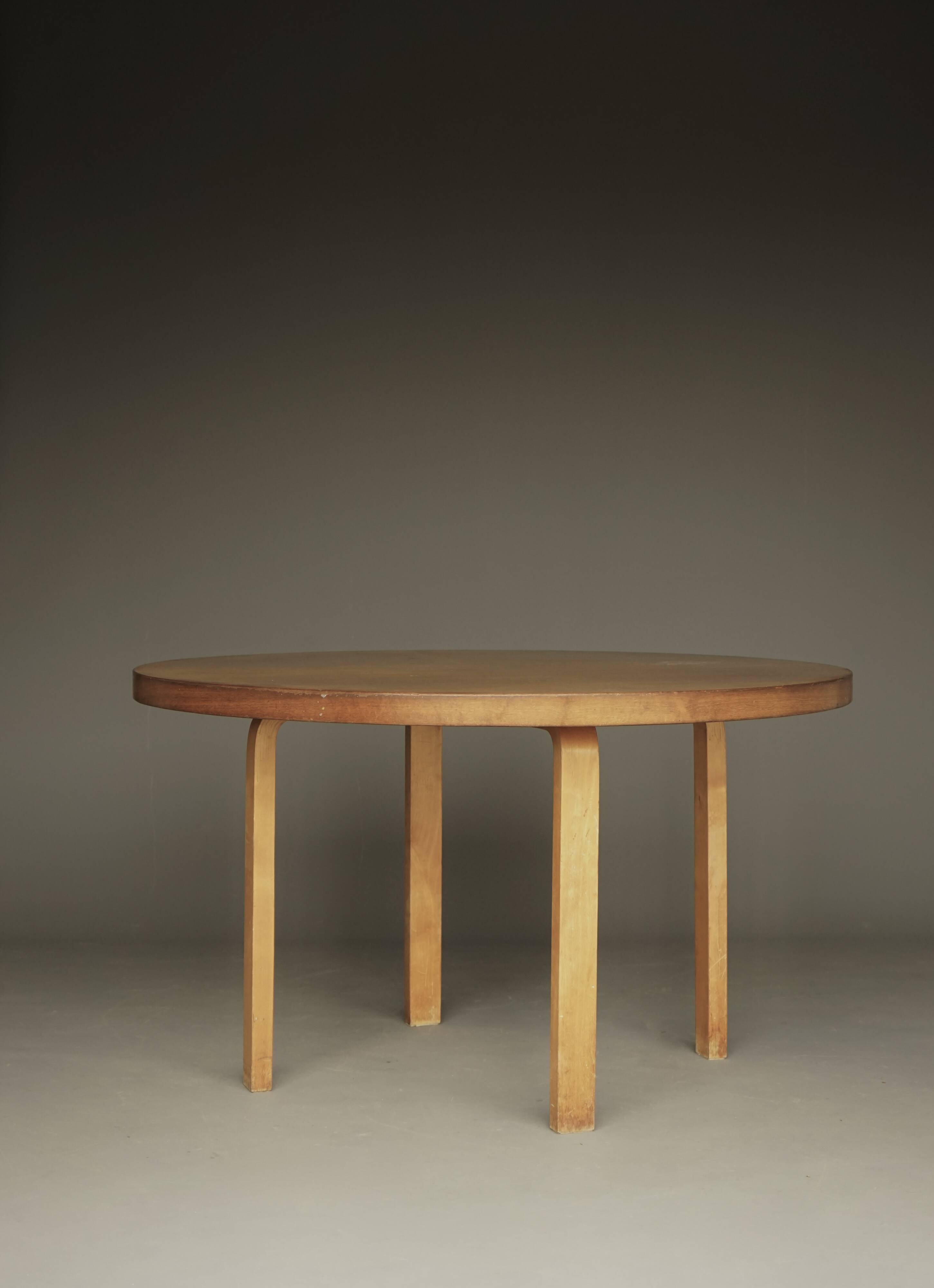 Table à manger L-leg Modèle 91 par Alvar Aalto pour Artek Finlande, années 1940.