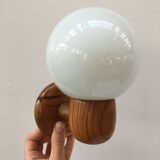 Modernist wall lamp in pine and opaline
