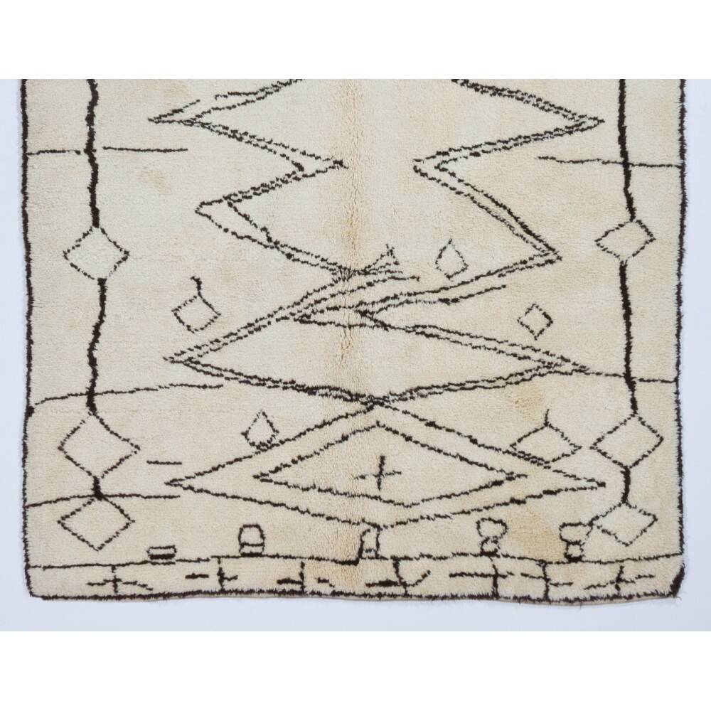 Moroccan Berber Rug Made of Natural Undyed Wool