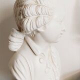 Buste ancien de jeune garçon  , en plâtre blanc