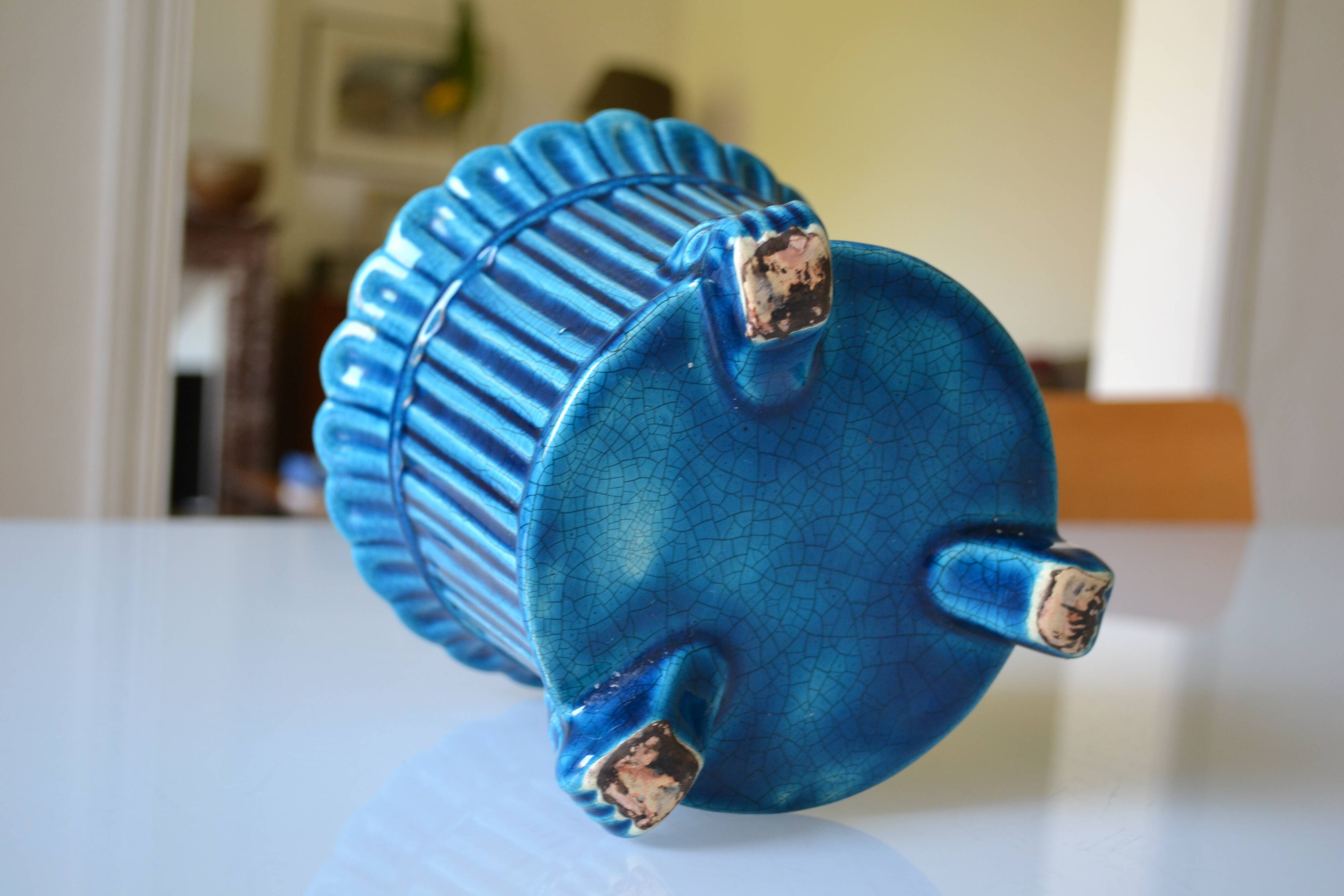 Cracked blue ceramic cache pot