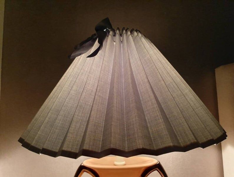 Ceramic lamp with 80s fabric lampshade