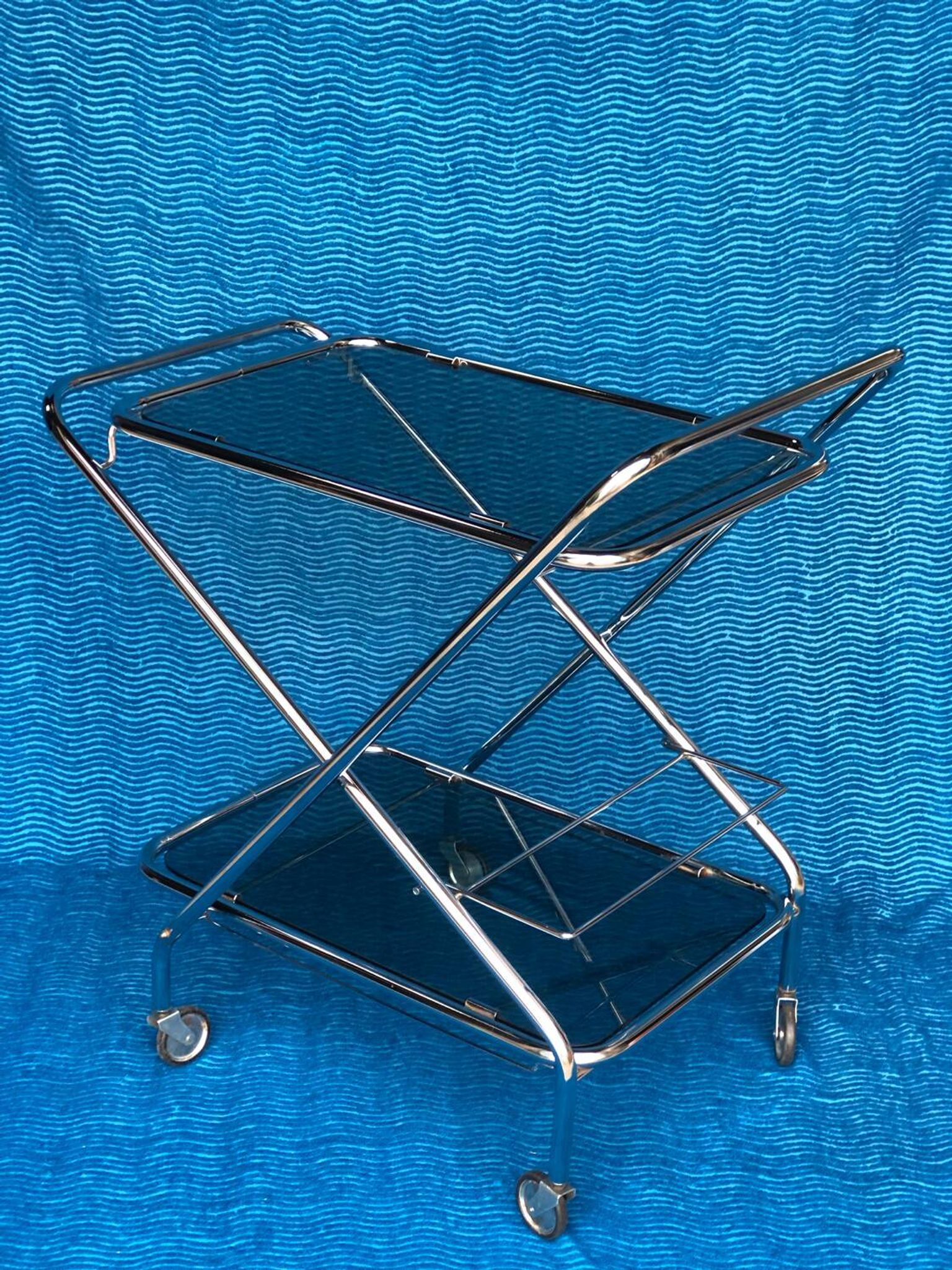 Vintage folding server 1970 with 2 smoked glass trays