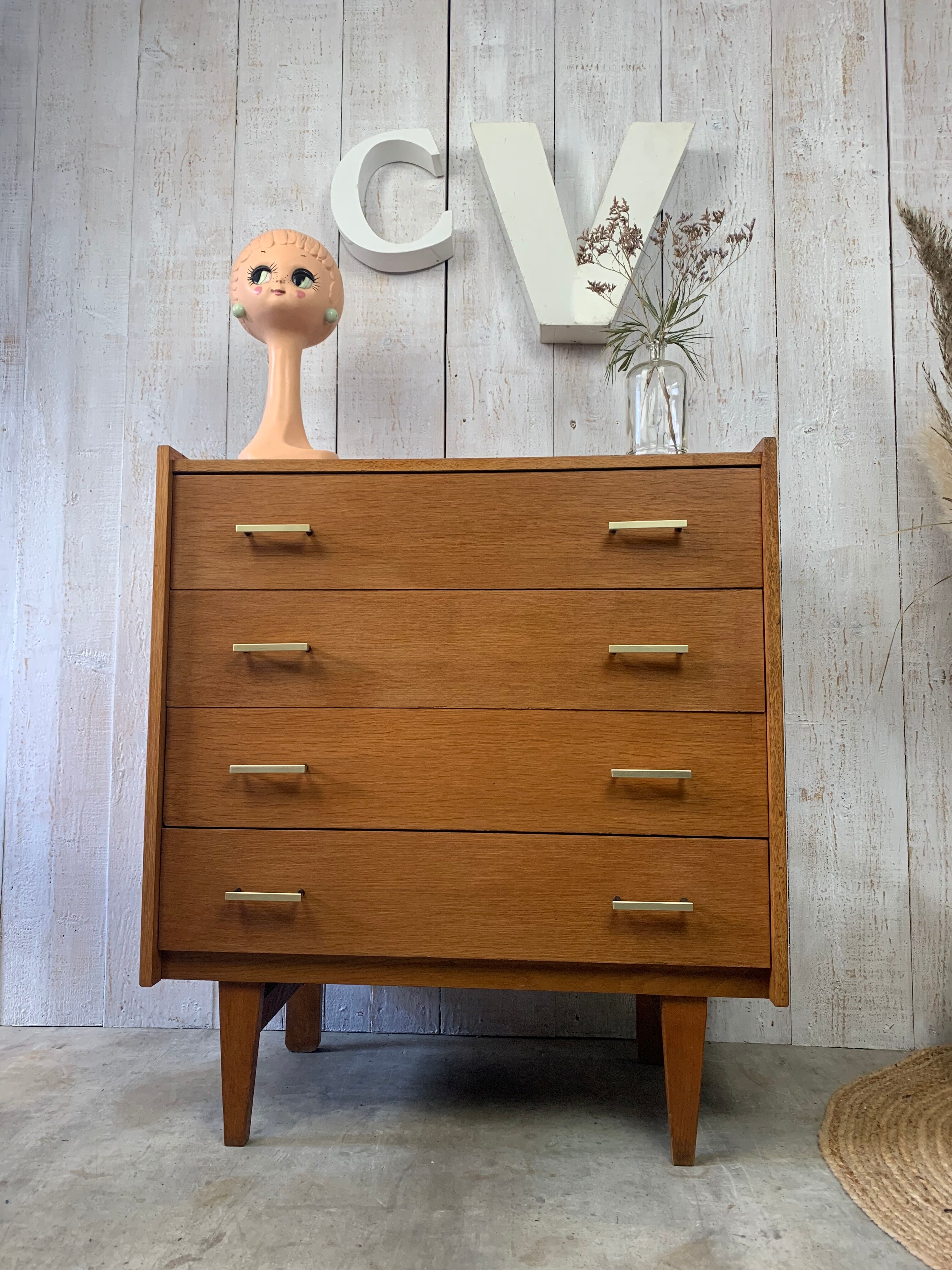 Vintage dresser