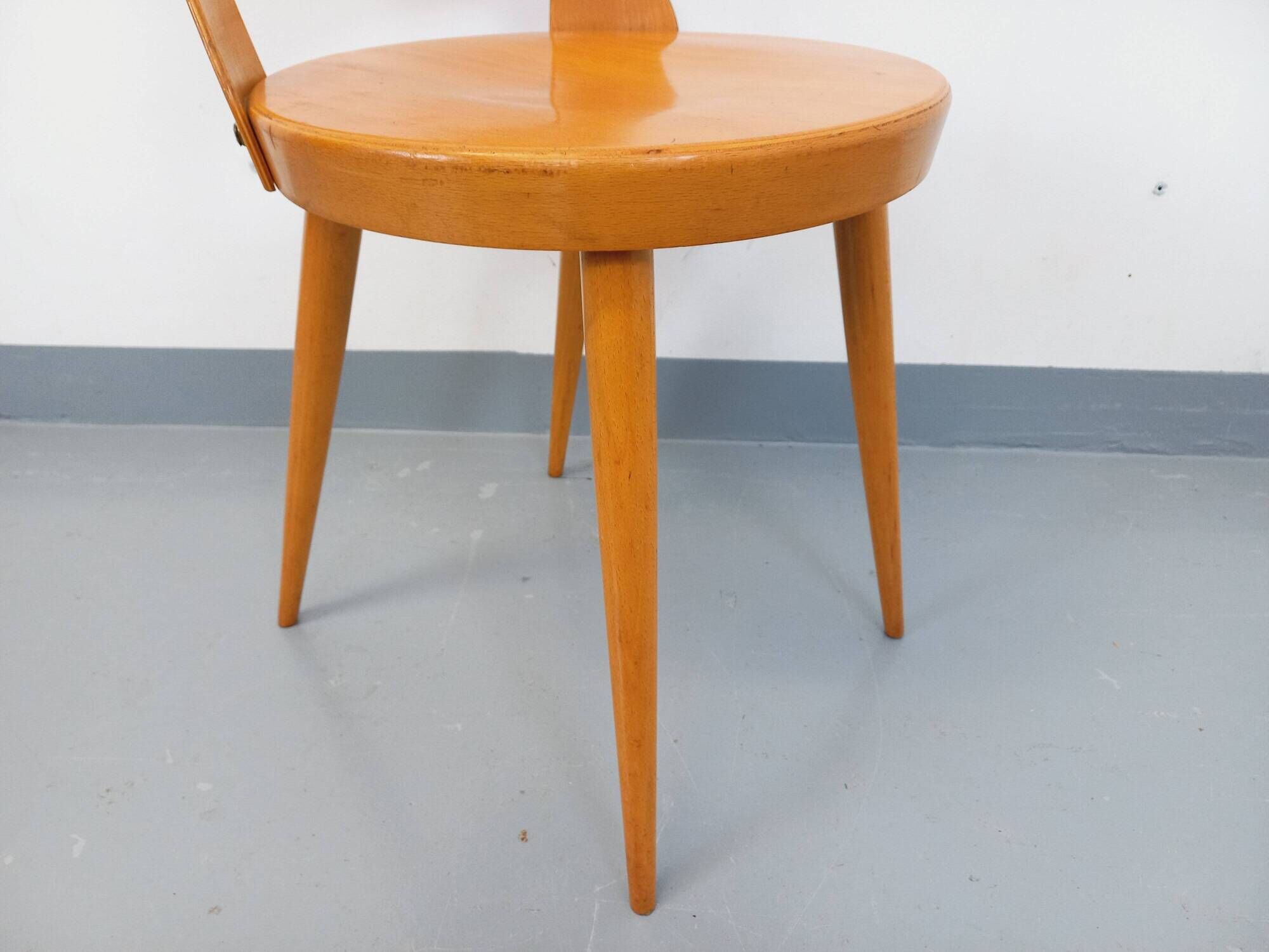 Chaise Mondor vintage de marque Baumann en bois des années 60