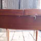 Round table expandable vintage